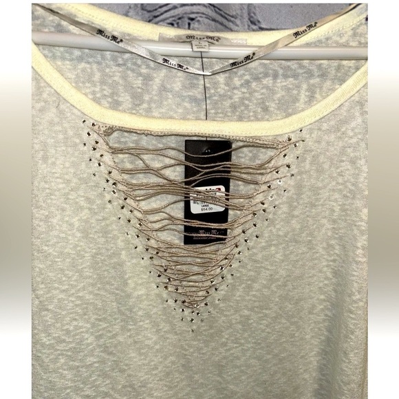 Miss Me Aztec Embellished Top Shirt Blouse Cream Ivory Size Large Casual - Picture 2 of 5